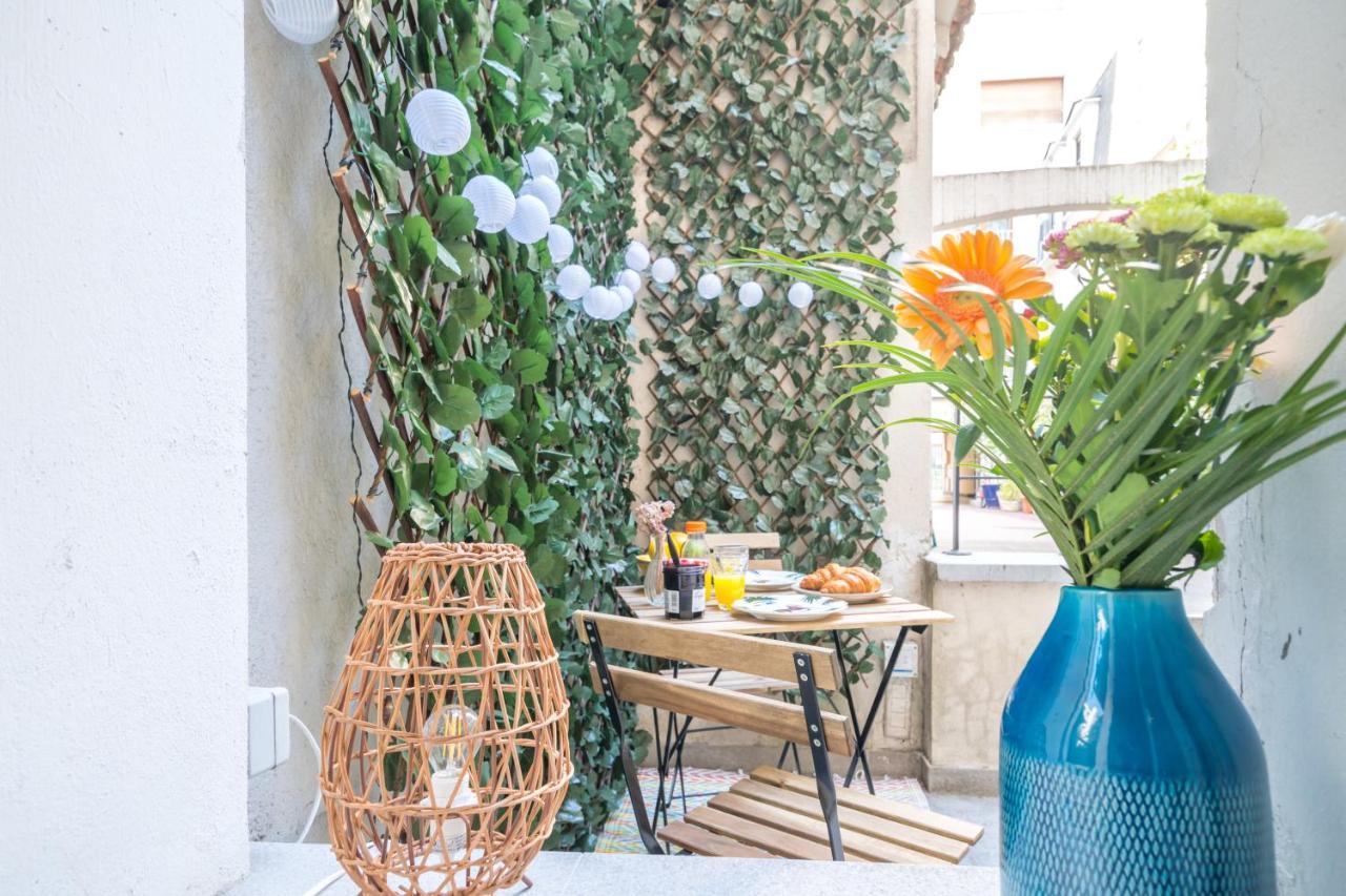 Studio Terrasse Privee 5 Min To Eiffel Tower Paris Luaran gambar